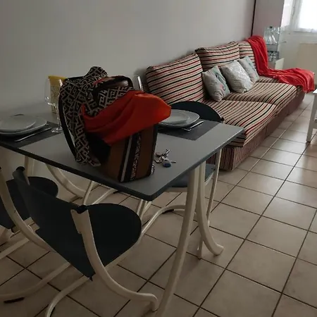 Blanc De Tardy Apartment *